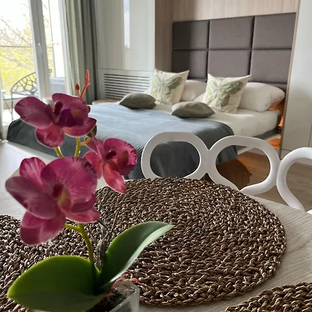 Cubicle 52 Terrace & Free Parking Διαμέρισμα